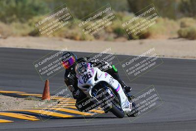 media/Oct-08-2022-SoCal Trackdays (Sat) [[1fc3beec89]]/Turn 10 (945am)/